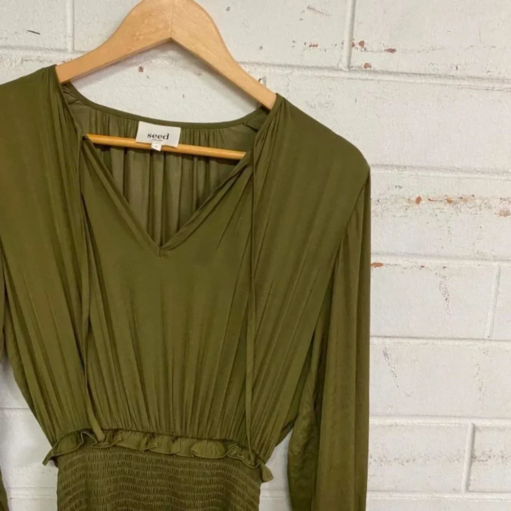 SEED HERITAGE Khaki Green Tiered Frill Long Sleeve Mini Dress - Picture 12 of 13